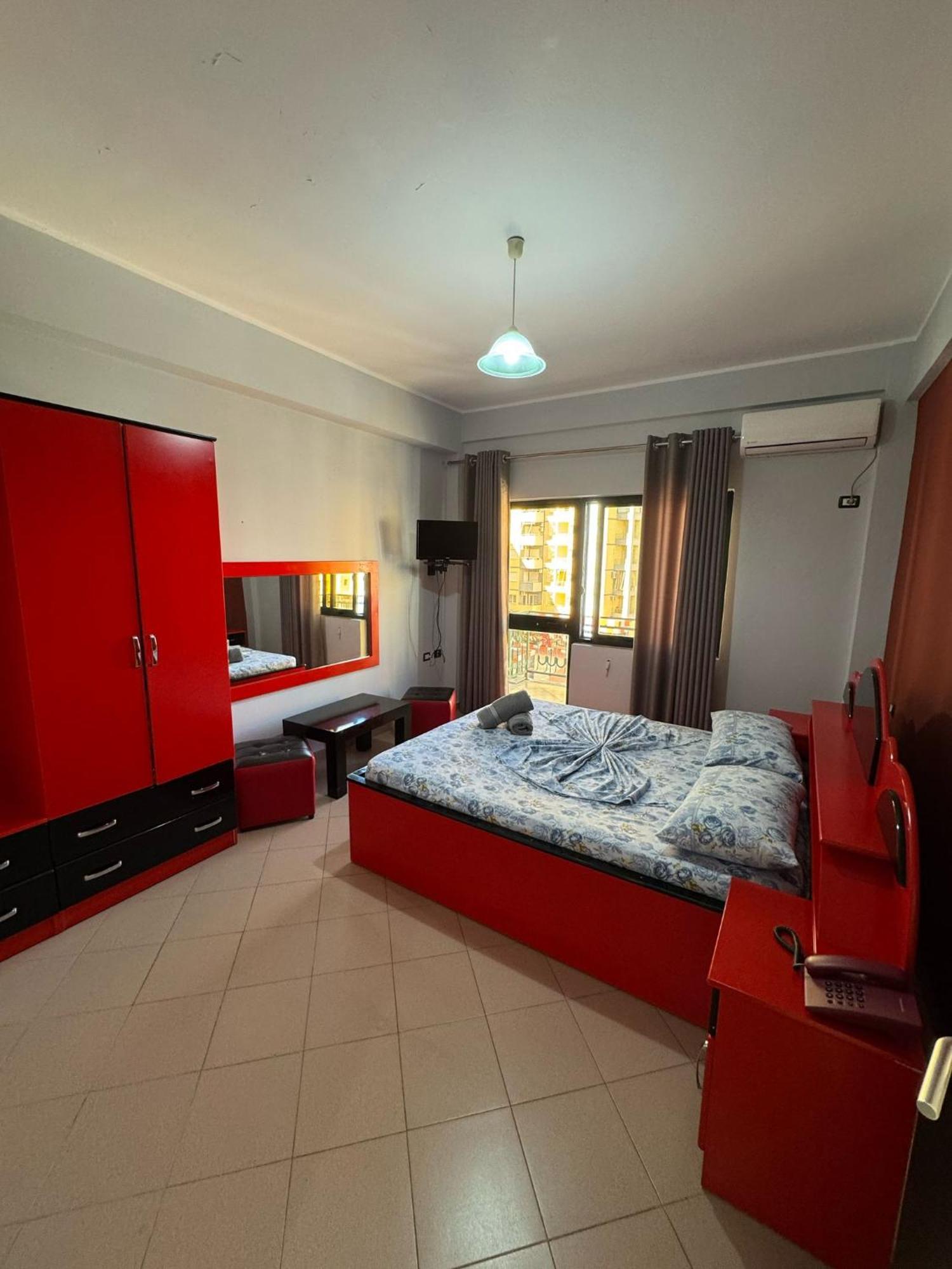 Hotel Europa Lezhë 외부 사진