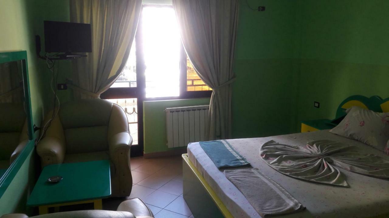 Hotel Europa Lezhë 외부 사진