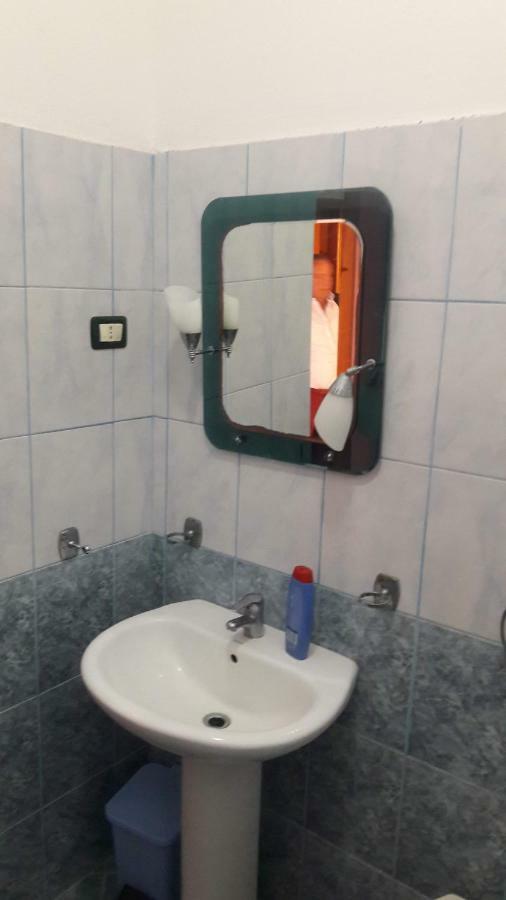 Hotel Europa Lezhë 외부 사진